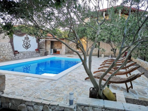 Apartman Magas with private pool, Vinjerac